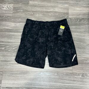 Balance collection running shorts. Size L. NWT